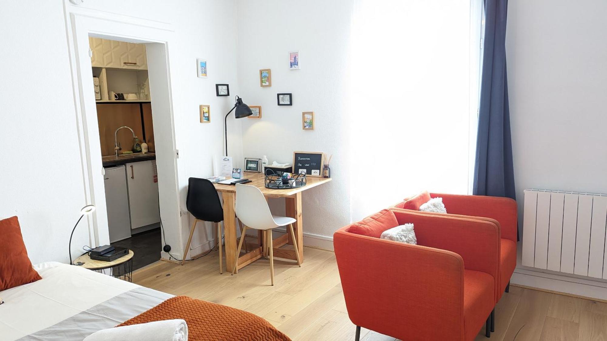 Appartement Hypercentre Calme Proche Centre Des Congres Angers Luaran gambar